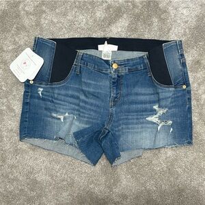 NWT Isabel Maternity Midi Shorts Size 16 4” Inseam Stretchy Distressed